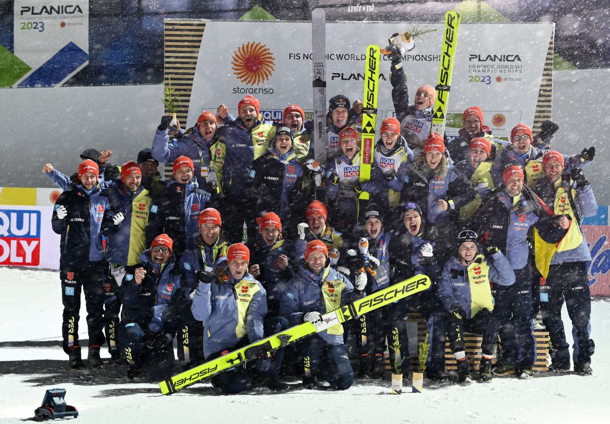 Germany's high five after mixed team win